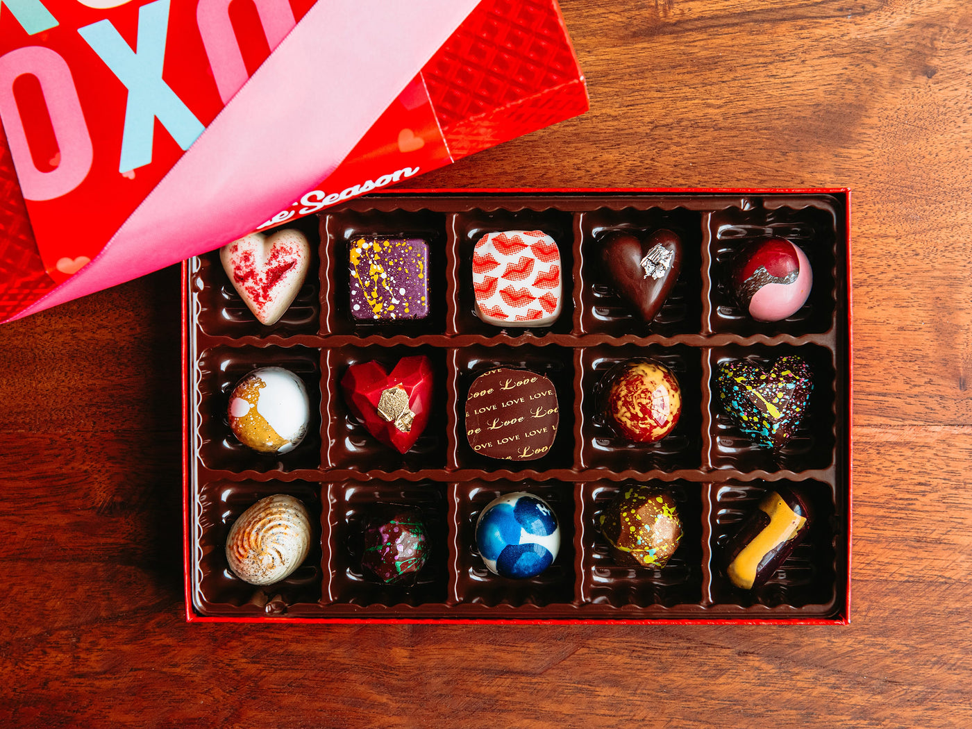 XOXO 15 Piece Artisan Chocolates