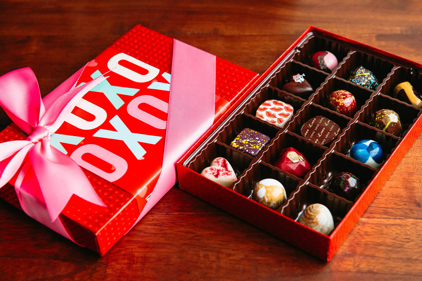 XOXO 15 Piece Artisan Chocolates